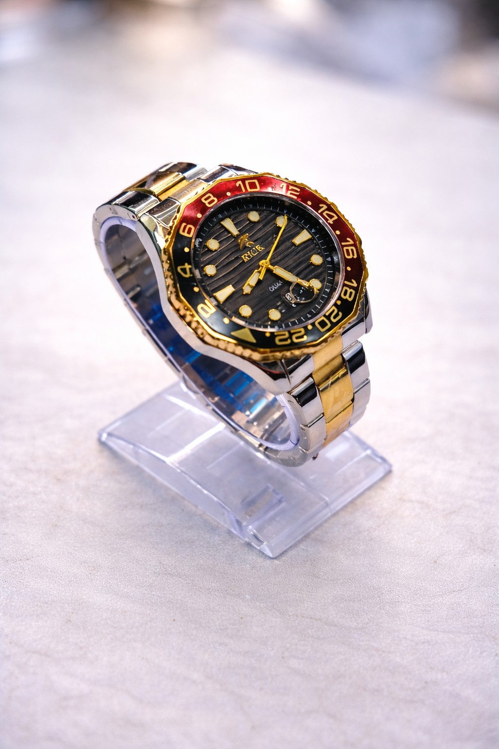 Men’s Luxury Red & Gold Stainless Steel Quartz Watch – Premium Designer Style